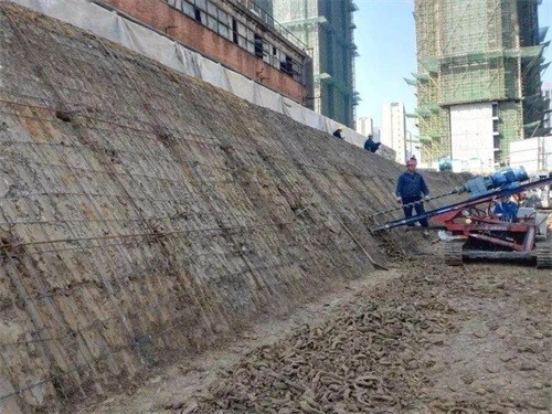 克拉玛依建筑边坡支护